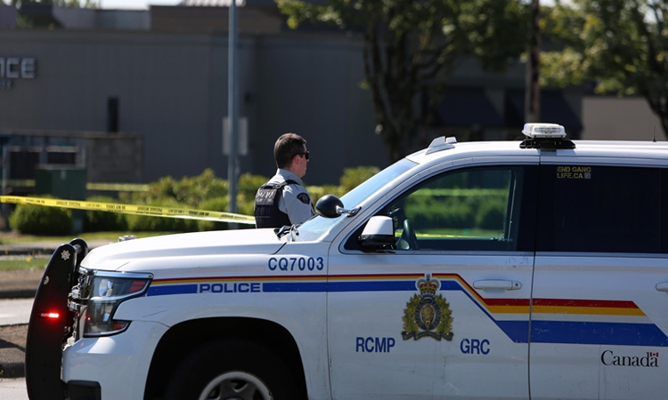 Kanada'da bıçaklı 2 saldırgan 10 kişiyi öldürdü, 15 kişiyi yaraladı