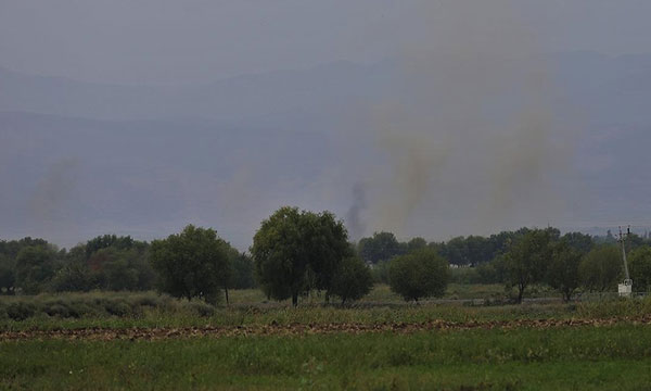 Ermenistan ordusu Kelbecer ve Laçın'daki Azerbaycan mevzilerini top atışına tuttu