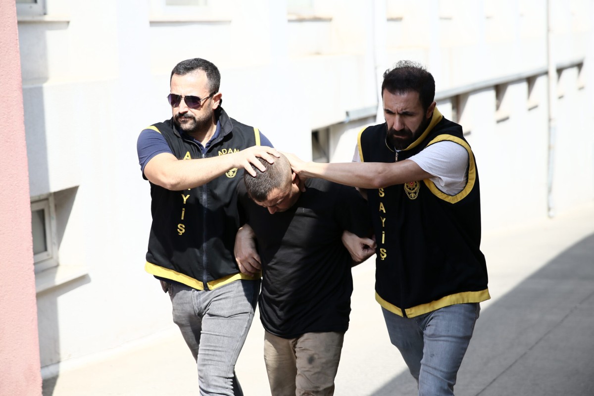 Adana'da silahlı kavgaya karışan 2 zanlı tutuklandı