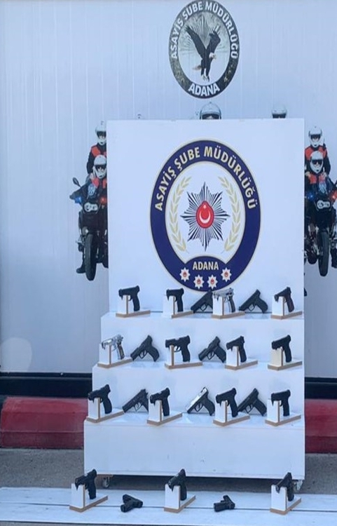 Adana'da bir haftada 88 ruhsatsız silah ele geçirildi