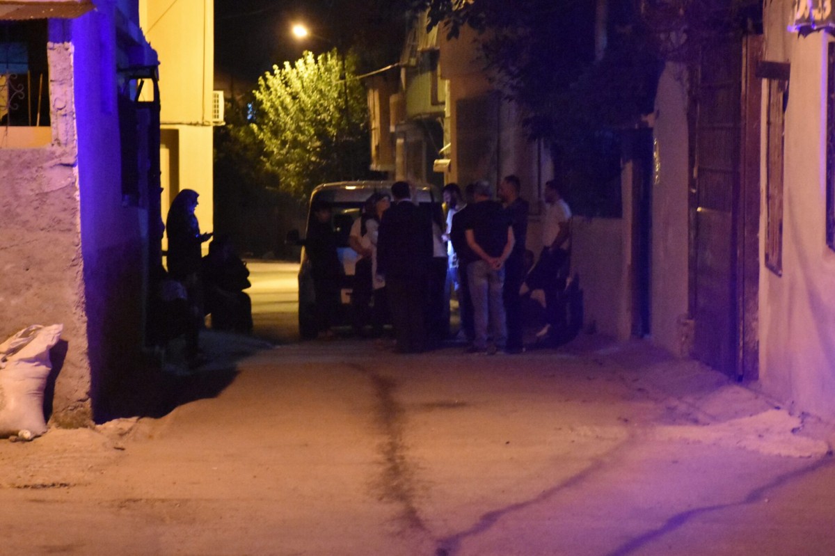 Adana'da iki grup arasındaki silahlı kavgada 1 kişi ağır yaralandı