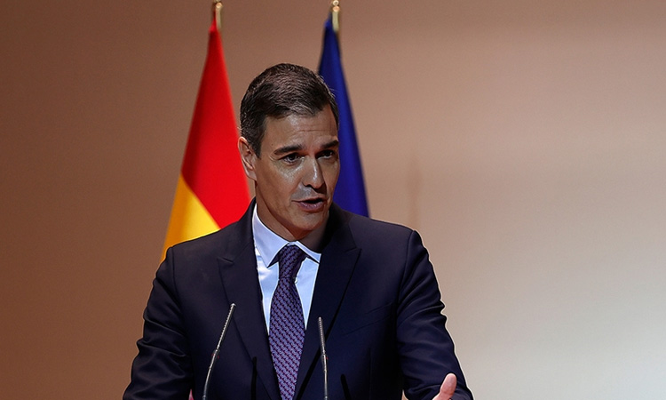 İspanya Başbakanı Sanchez, Polonya'ya füze düşmesi olayında temkinli olunmasını istedi