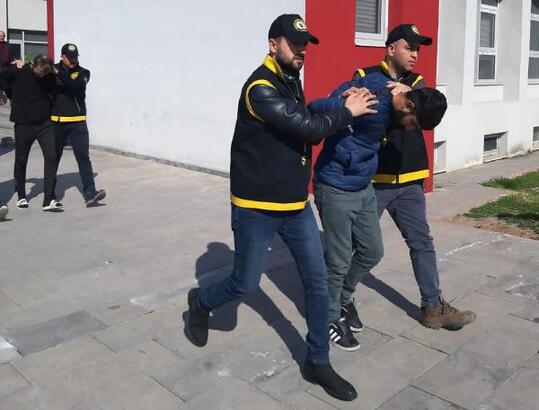 Adana'da deprem fırsatçısı 32 hırsız tutuklandı