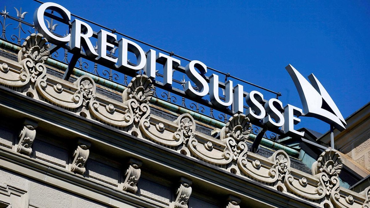 UBS, Credit Suisse'i devralmayı 12 Haziran'da tamamlayacak