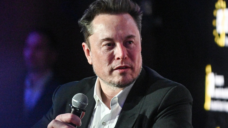 Elon Musk, Neuralink'in Beyin Çipinin İlk Kez Bir İnsana Yerleştirildiğini Duyurdu