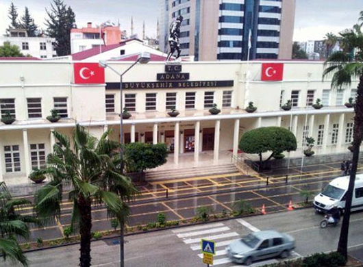 Adana Büyükşehir Belediyesinden saldırıya ilişkin yazılı açıklama yapıldı