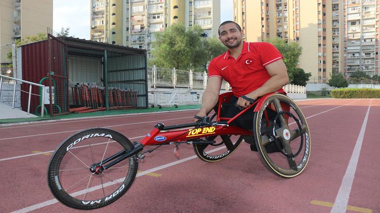 Adanalı Para atletizmci Fatih Kamuz kanseri atlatıp şampiyonalara katılmak istiyor
