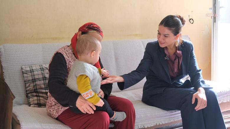 Adana Ceyhan Belediye Başkan Vekili Yıldız, evde sağlık hizmeti alan vatandaşları ziyaret etti