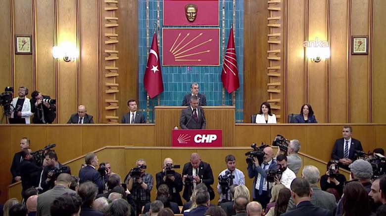 Özgür Özel: 