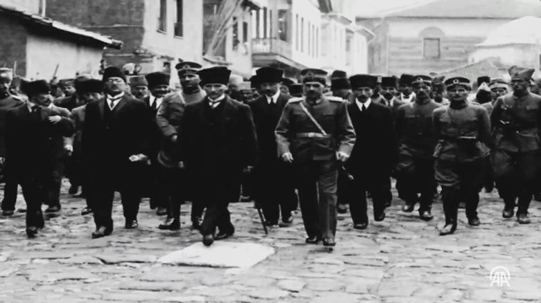 MSB: Başkomutanımız Gazi Mustafa Kemal Atatürk ve Milli Mücadele Kahramanlarımızı Saygıyla Anıyoruz