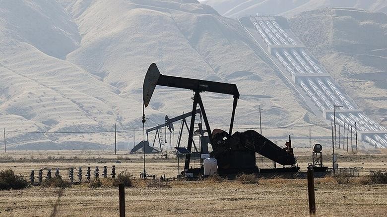 ABD İsrail-İran Savaşı Gölgesindeki 100'üncü Günde Petrol Fiyatları Yüksek Seyrini Koruyor 