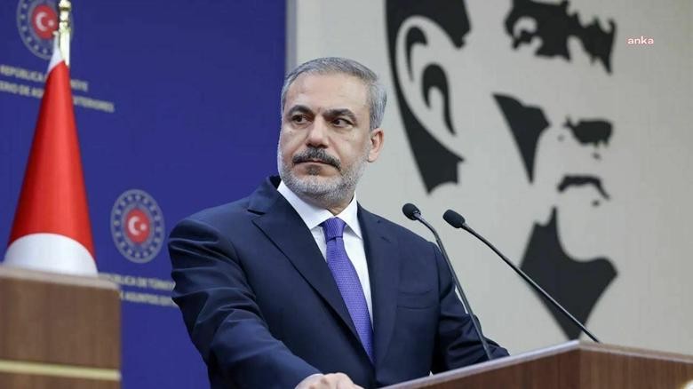 Dışişleri Bakanı Fidan Kahire'de Açıklamalarda Bulundu