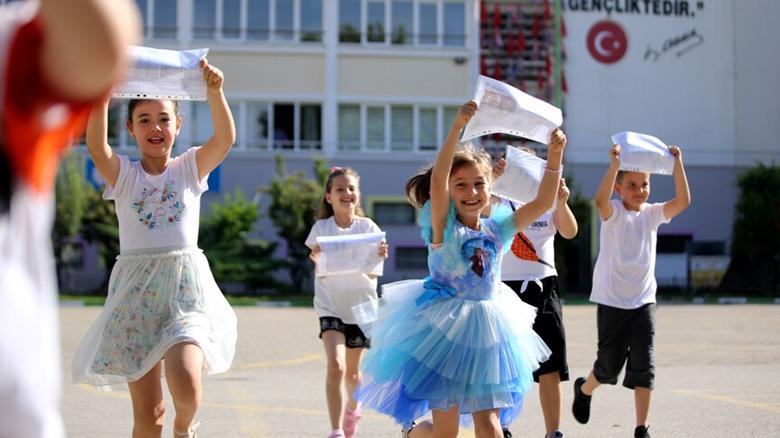 Yarın yaklaşık 18 milyon öğrenci için 