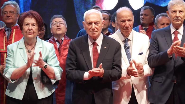 Başkent Üniversitesi Tıp Fakültesi'nin Gurur Günü. Genç Hekimler Hipokrat Yemini Etti