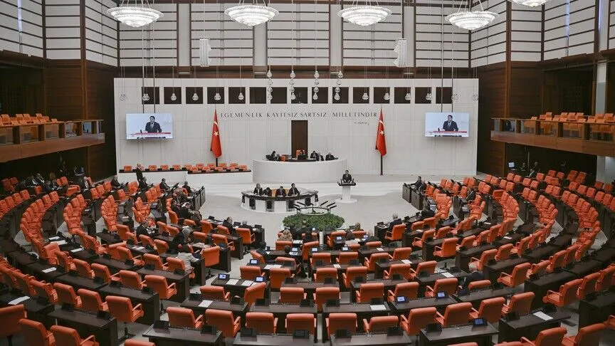 TSK ile ilgili düzenlemeleri de içeren kanun teklifi TBMM Genel Kurulunda