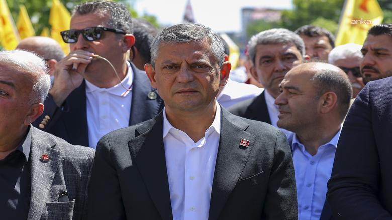 Özgür Özel: 