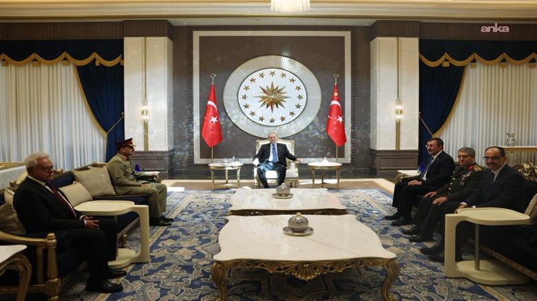 Cumhurbaşkanı Erdoğan, Pakistan Kara Kuvvetleri Komutanı Mareşal Asim Munir'i kabul etti