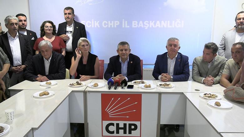 Özel Bilecik’te konuştu: 40 gün içinde bu kurultayın yapılmasını istiyoruz ve çağrı heyeti istiyoruz