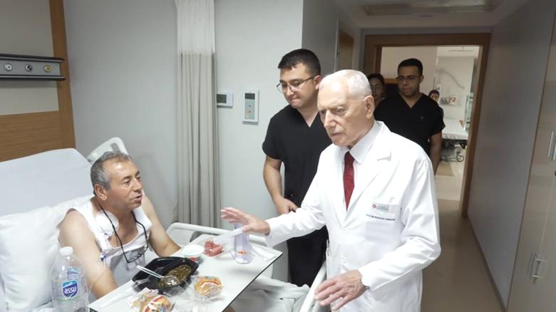 Prof. Haberal, Azerbaycan'dan Gelen Hastaya Böbrek Nakli Gerçekleştirdi, Kampüsü Ziyaret Etti