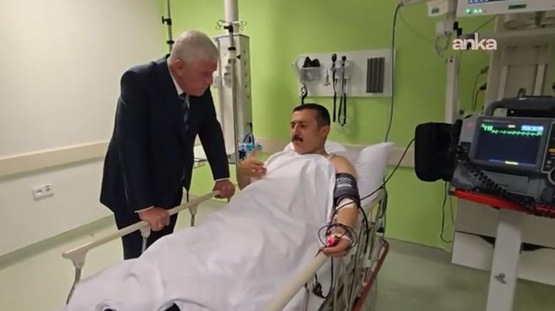 Dervişoğlu hastanede Türkoğlu'nu ziyaret etti, ardından Kurtuluş Parkı'na geçti