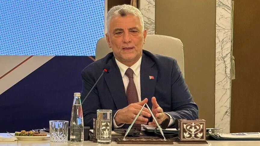 Bakan Bolat: Şam Dünya Ekonomi Forumu'nun bölgemizin ekonomik istikrarını güçlendireceğine inanıyoruz