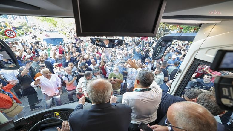 YENİ Parti Otobüsü Kocaeli’den Hareket Etti