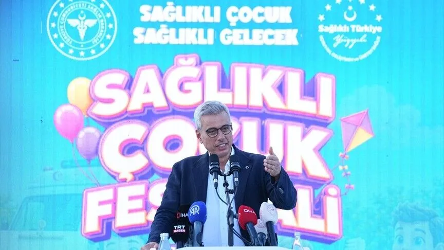Bakan Memişoğlu: 357 Sağlıklı Hayat Merkezi'nde çocuk gelişimcisi, sosyolog, psikolog ve diyetisyen bulunuyor