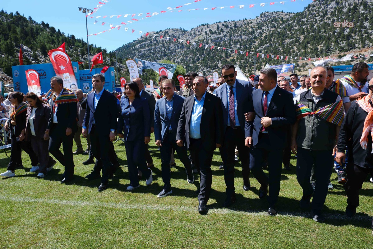 Adana Büyükşehir Belediyesi Başkan Vekili Geçer, Geleneksel Kızıldağ Karakucak Güreşleri'ne katıldı
