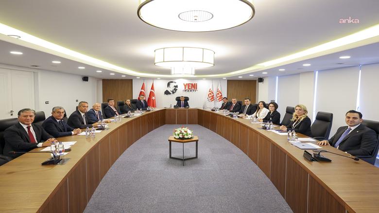YENİ Parti’de kurultay ve yeni yasama yılı hazırlığı