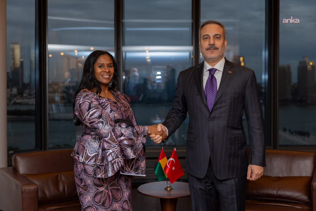 Bakan Fidan, Gine Bissau Dışişleri Bakanı Jau İle Bir Araya Geldi