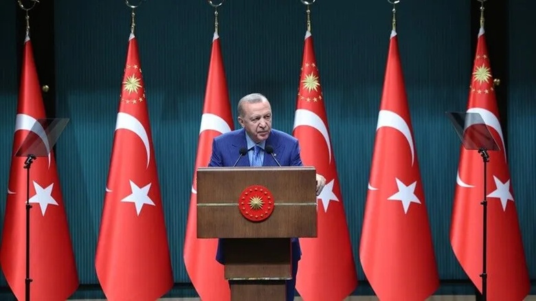 Cumhurbaşkanı Erdoğan: Her kim milletin hakkına, hukukuna, malına, mülküne el uzatırsa karşısında bizi bulur