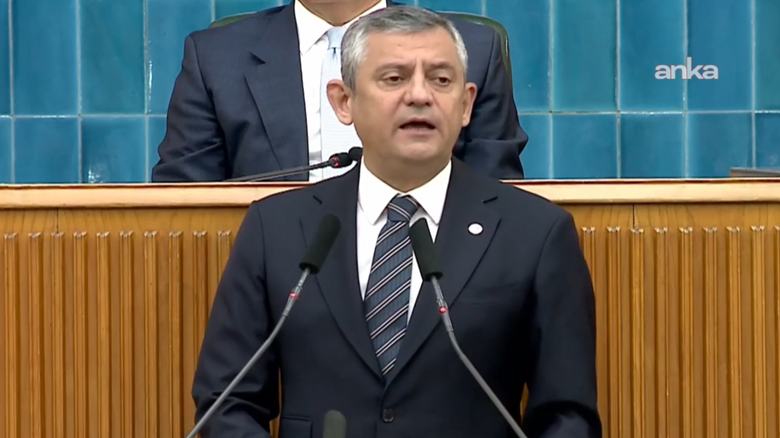 YENİ Parti grup toplantısı. Özgür Özel: