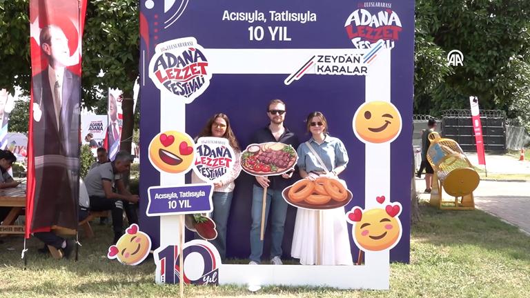 10. Uluslararası Adana Lezzet Festivali son gününde ziyaretçileri ağırladı