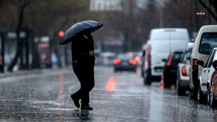Meteorolojiden kuvvetli yağış ve fırtına uyarısı